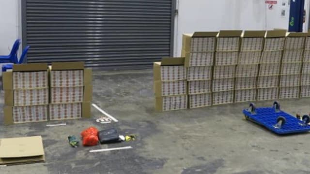 新加坡关税局起获1000多条漏税香烟 逮捕四名男女