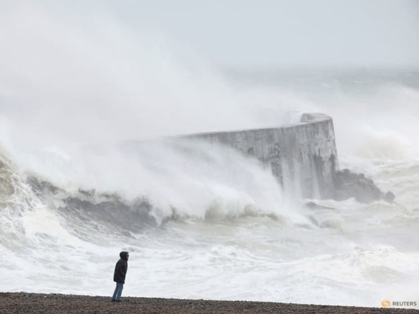 Storm Ciaran kills six, lashes Europe with strong winds and rain