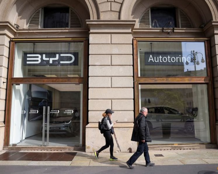 Italy's new car sales down 2.12% in 2025 as Chinese brands gain market share
