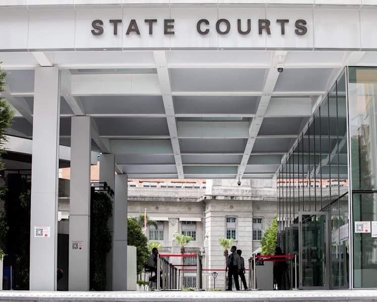 Man, 53, charged for allegedly punching two NEA officers and entering Redhill Food Centre while unvaccinated 