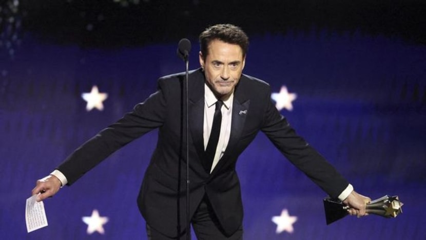 Tak rela digantikan oleh AI, Robert Downey Jr. tak segan tuntut bos Marvel