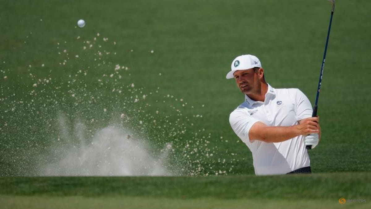 DeChambeau misses Masters cut after closing triple-bogey