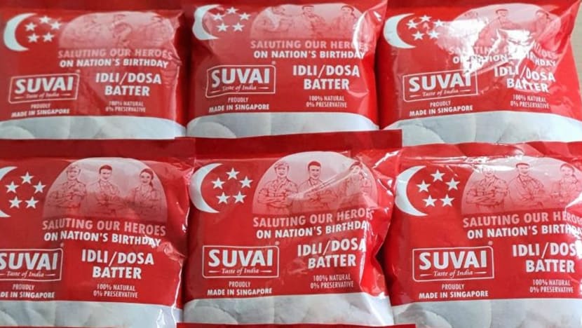 முன்னிலை ஊழியர்களின் படங்களை அச்சிட்டு கௌரவித்துள்ள Suvai Foods நிறுவனம் முன்னிலை ஊழியர்களின் படங்களை அச்சிட்டு கௌரவித்துள்ள Suvai Foods நிறுவனம்