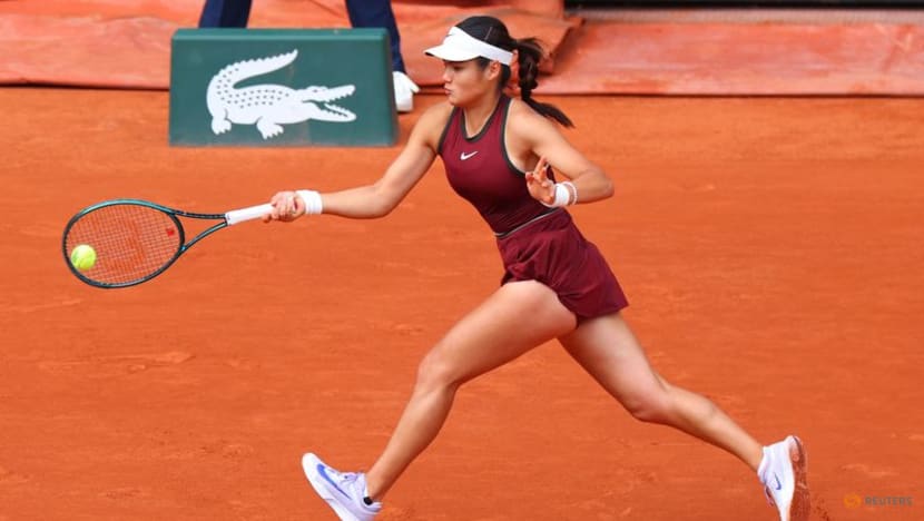 Raducanu outclassed by Swiatek but unbowed after French Open defeat