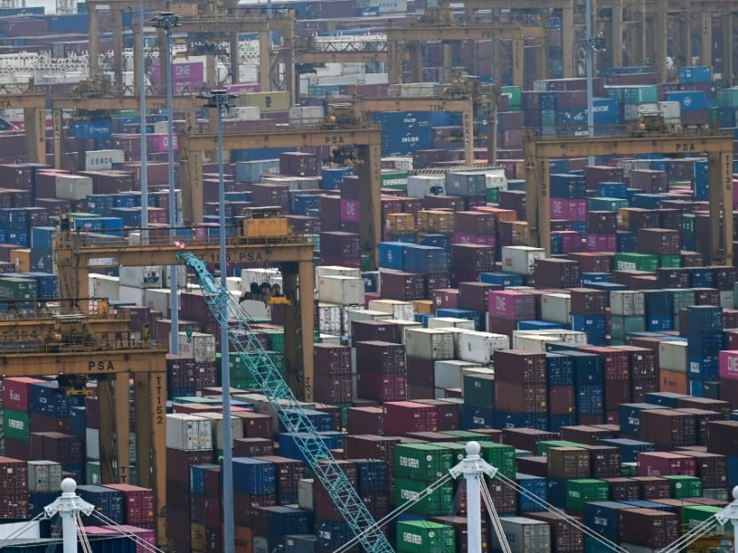 Singapore’s exports grow at faster pace of 12.4% in May Singapore’s exports grow at faster pace of 12.4% in May