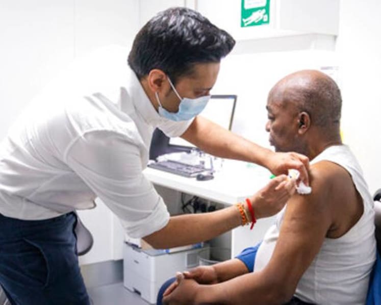 New Oxford study vindicates delaying second COVID-19 vaccine dose: UK health chief