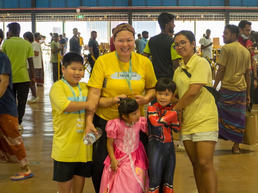 How these families are planting the seed of giving so their kids can reap a lifetime of volunteerism, charity How these families are planting the seed of giving so their kids can reap a lifetime of volunteerism, charity