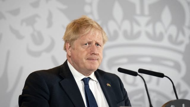 约翰逊正式递交辞呈 首相棒子交给特拉斯