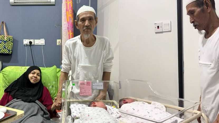 80-Year-Old M'sian Man Welcomes First Child With Wife, 42