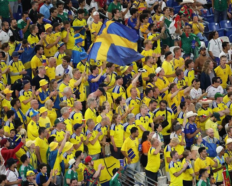 Storms threaten to drench Sweden's World Cup party