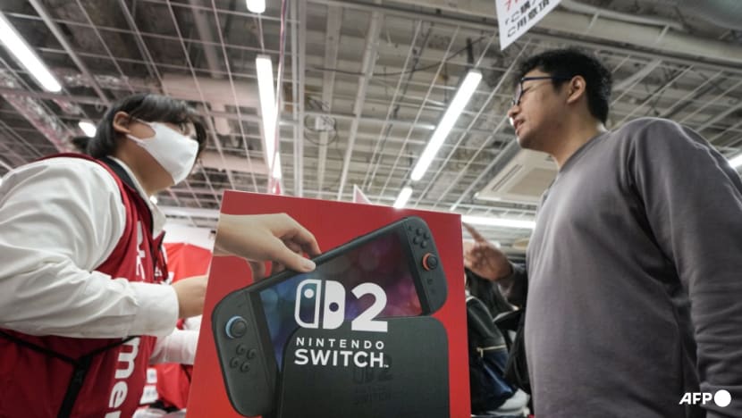 Gamers get hold of Nintendo's hotly awaited Switch 2 Gamers get hold of Nintendo's hotly awaited Switch 2