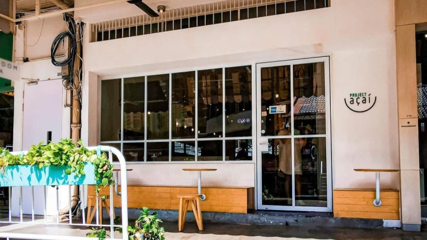 Man who hurled racial slurs at Project Acai cashier gets jail and fine