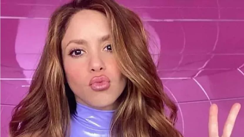 Shakira pecat pekerja gara-gara ayam