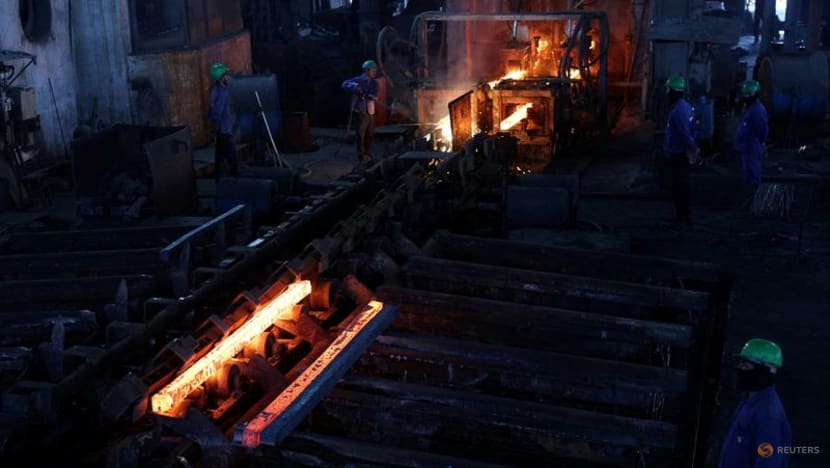 Higher metals tariffs kick in as deadline for 'best' offers arrives
