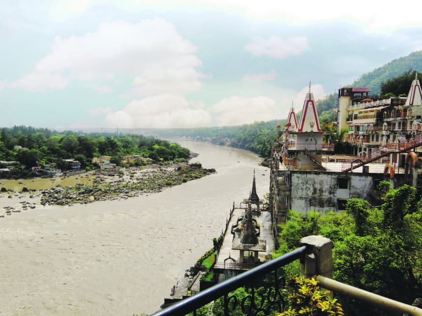 So you want to go to an ashram in Rishikesh