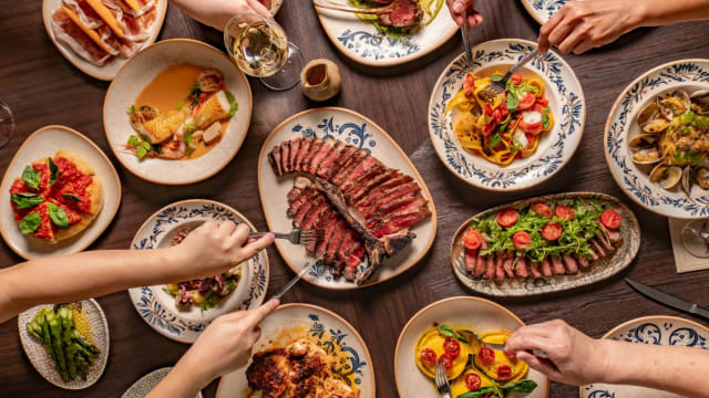 43楼高的绝美用餐体验！Altro Zafferano菜单焕新，经典意式菜肴轻松共享