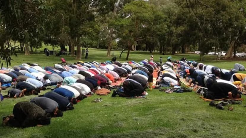 Kebakaran belukar Australia: Penduduk Islam Australia sertai penganut Kristian berdoa mohon hujan