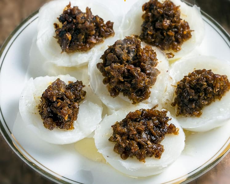 Kueh manufacturer Jian Bo Tiong Bahru Shui Kueh disputes SFA finding, says business has been 'negatively impacted'