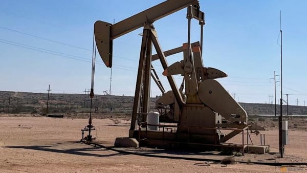 US oil prices drop more than $1 as inventory build raises oversupply fear - Channel News Asia (Picture 2)