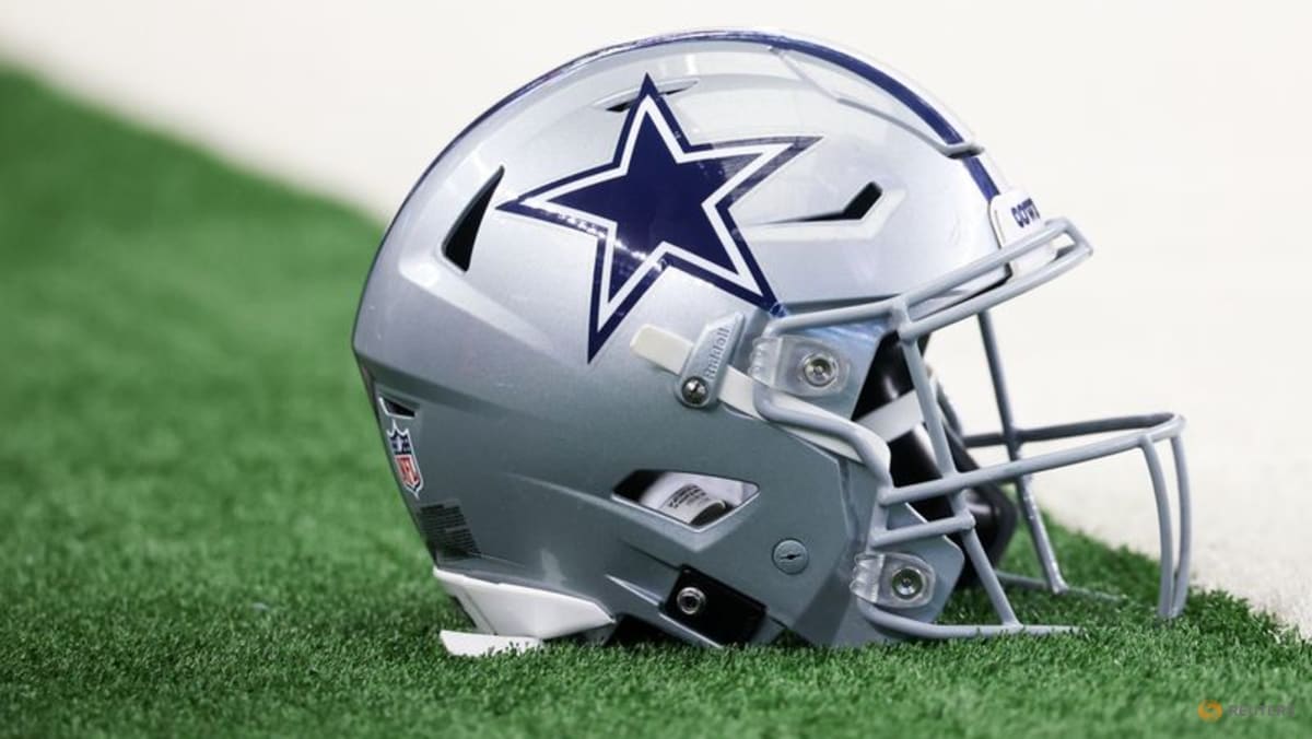 NFL-Cowboys most valuable team for 20th year in a row, Forbes list shows