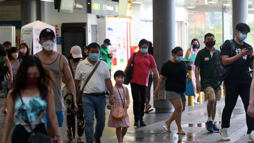 3,163 new Covid-19 cases in Singapore; 13 more deaths bring tally to 407