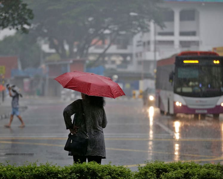 New insurance to guard against price surges on ride-hailing apps when it rains