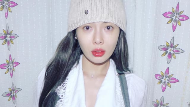 泫雅跟龙俊亨约会不躲藏！恋爱老被抓包连公司都摇头