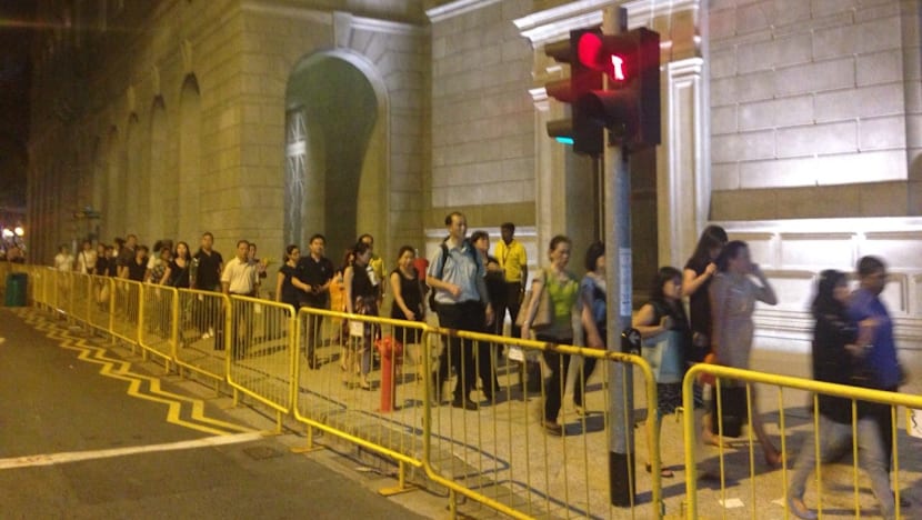 Thousands pay final respects to Mr Lee Kuan Yew