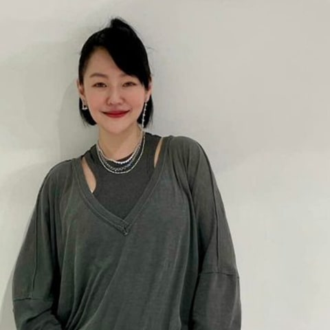 网友惊呼!韩国偶遇小S的照片竟是PS谣言,真相震惊大揭秘!