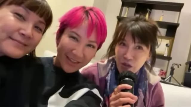 李玟与姐姐们私下合唱视频曝光　甄妮叹：傻姑娘