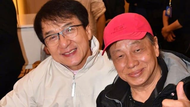 闻噩耗悲痛！成龙悼念梁小龙：一时不敢也不愿相信