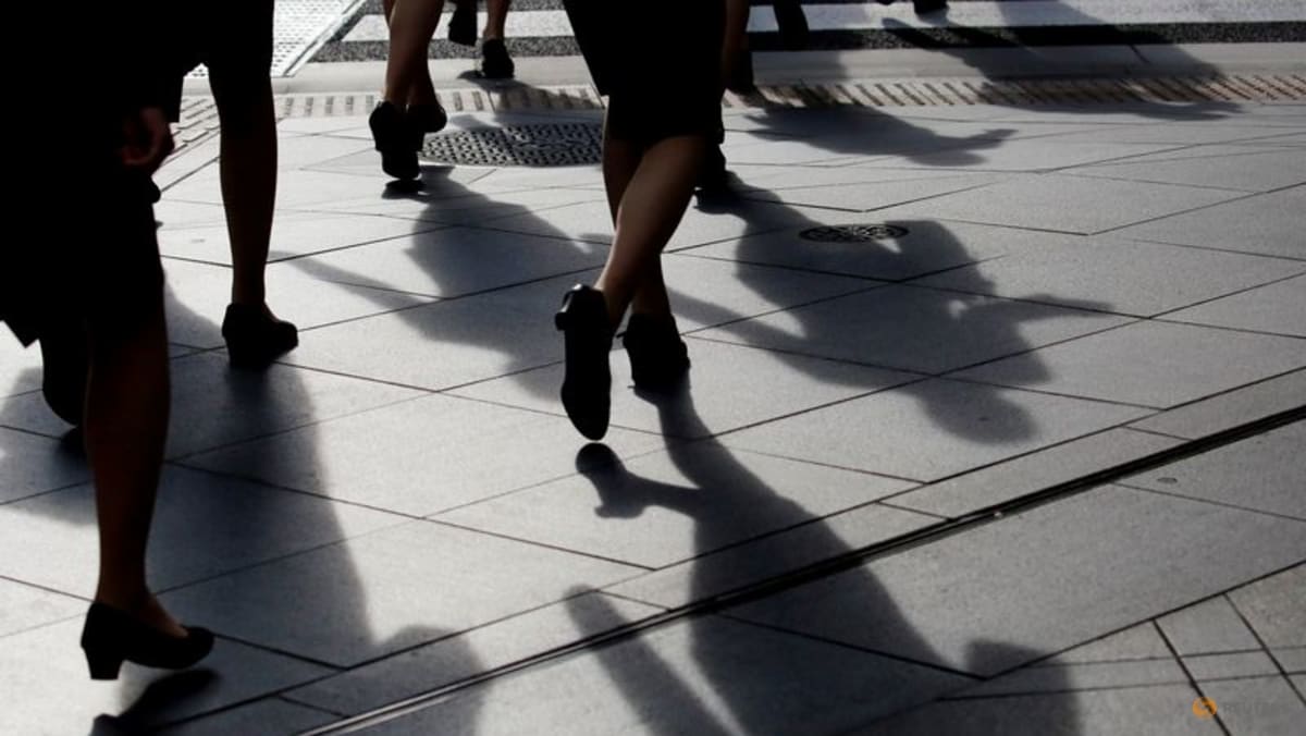 Japan business mood sours in April-June as Middle 