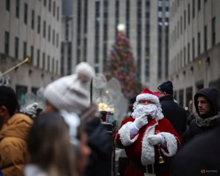 ‘Tis the season to be thrifty: Higher tariffs dampen Christmas spending in US as shoppers cut back