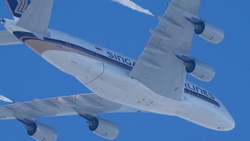 Singapore Airlines flight from London diverted to Frankfurt due to issue with cabin pressure