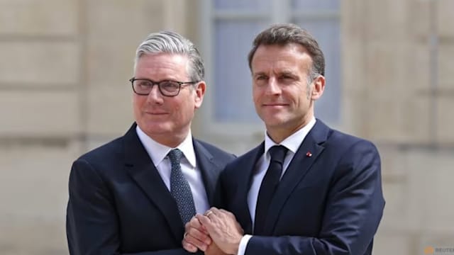 法国和英国将领导一支多国部队 确保霍峡航行自由