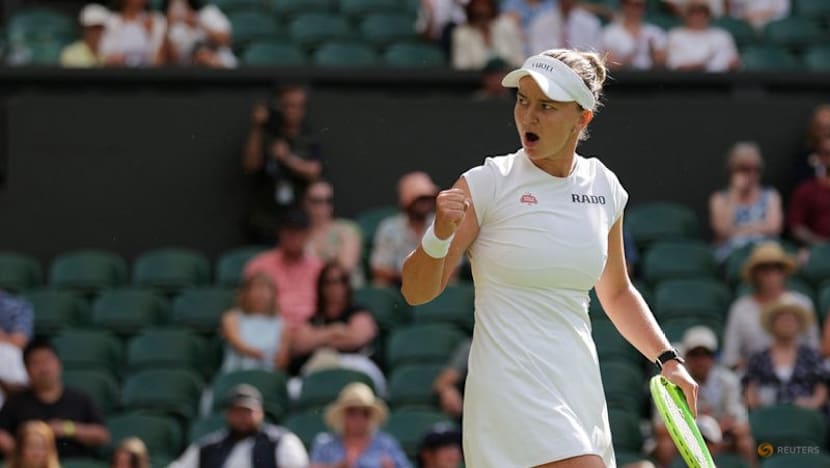 Former champion Krejcikova rallies past Andreeva into Wimbledon third round
