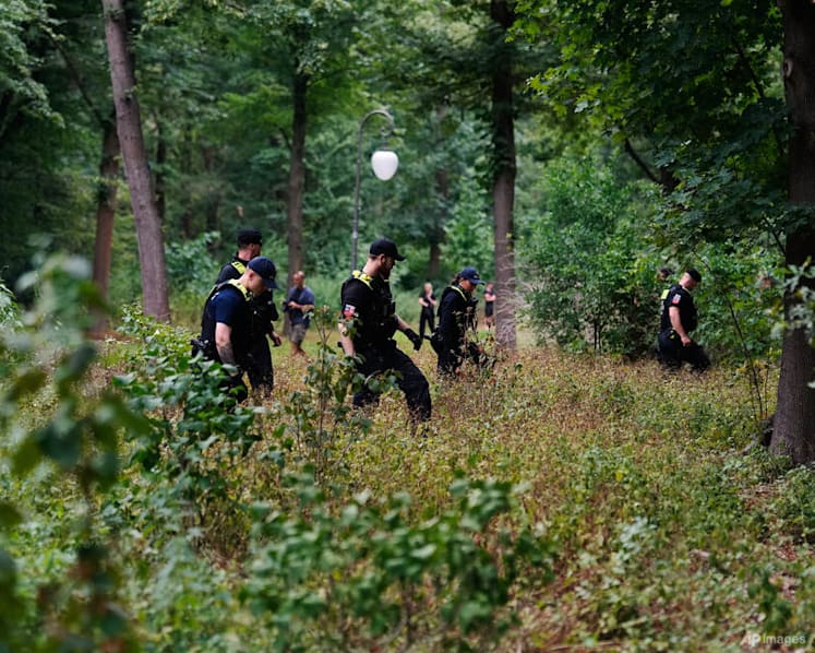 Urgent search for suspect after deadly 'Islamist terror' attack near Berlin Pride Urgent search for suspect after deadly 'Islamist terror' attack near Berlin Pride