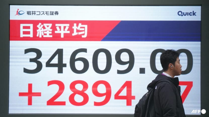 Asian markets track Wall St rally on Fed rate cut bets