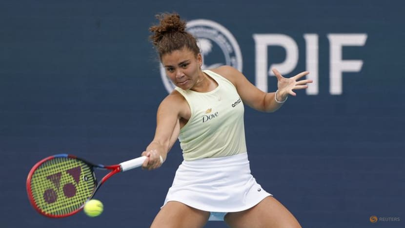 Djokovic reaches Miami Open semis, Sabalenka into final Djokovic reaches Miami Open semis, Sabalenka into final