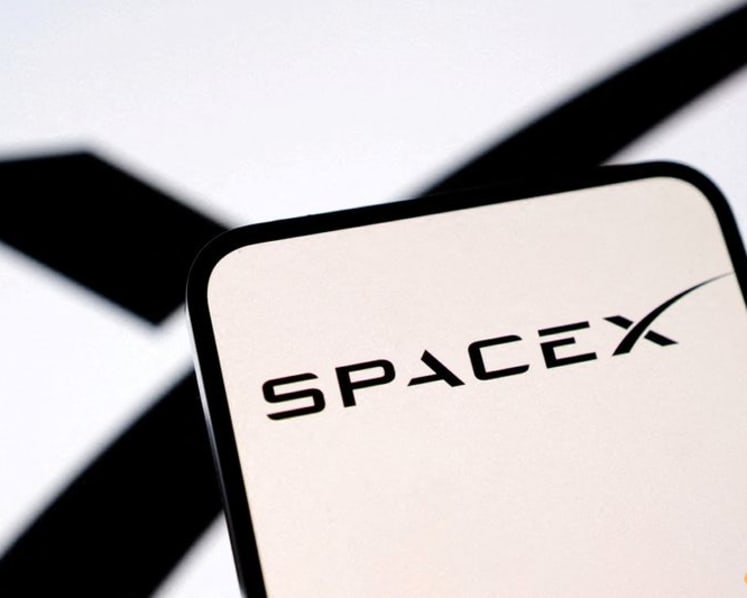 SpaceX aims to file for IPO as soon as this week, The Information reports