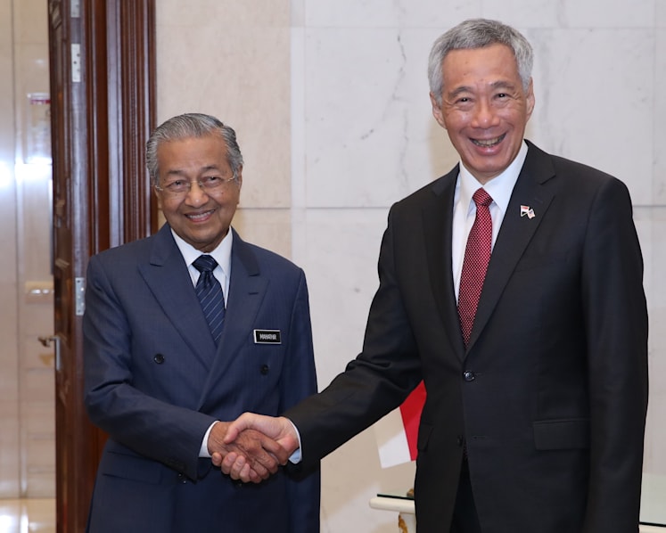‘Achievement’ that Singapore and Malaysia have not suggested going to war over differences, says Mahathir