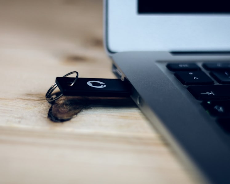 Public servants allowed to use only authorised USB storage devices at work from July 25