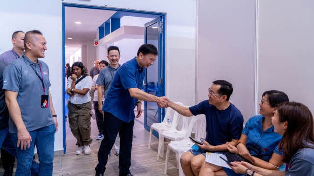 大巴窑西社区办推广活动 逾千人免费办持久授权书