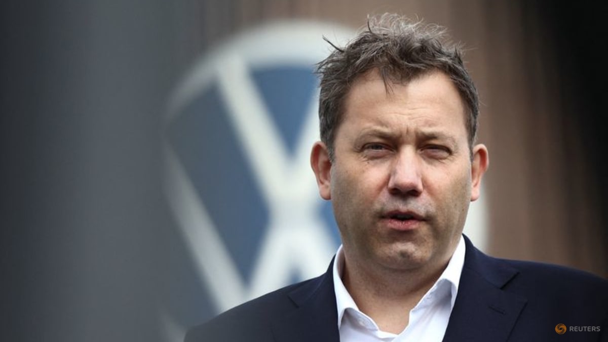 Germany's Klingbeil urges measures against 'unfair trade' with Chinese carmakers