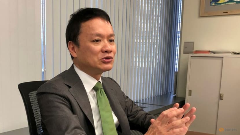 Japan must pursue payment innovation as society becomes cash-less, BOJ official says