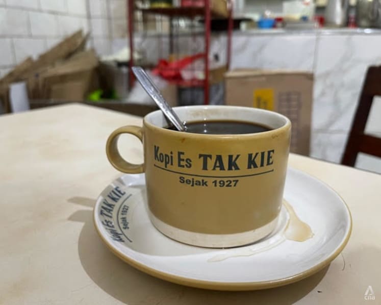 Keeping things simple: A coffee shop in Jakarta’s Chinatown and its 90-year-old success story