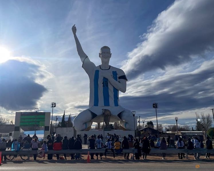 In a Patagonia town with an 85-foot Messi statue, Argentines celebrate reaching World Cup final