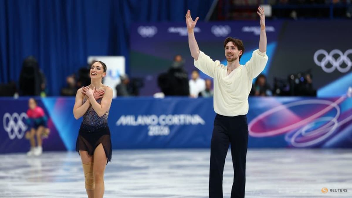 Figure Skating - No regrets for Italy's Conti and Macii as duo miss medal after team bronze