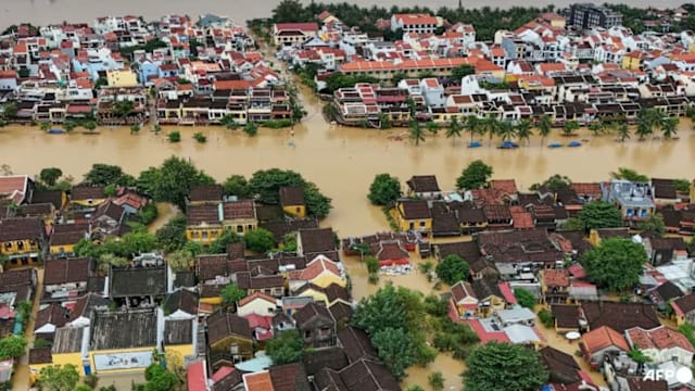 越南暴雨成灾 秋盆河水位达60年来最高点