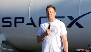 Musk eyes Wall Street record with SpaceX IPO